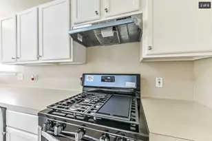 4134 Almond Lake Dr, Houston, TX 77047 - Photo 2