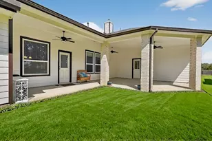 16438 Stonewall St, Conroe, TX 77303 - Photo 4