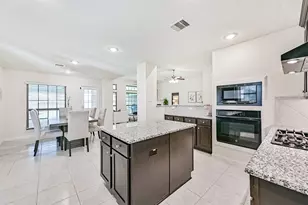 2910 Apache St, League City, TX 77573 - Photo 14