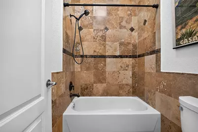 2908 Misty Wind Court, League City, TX 77573 - Photo 30