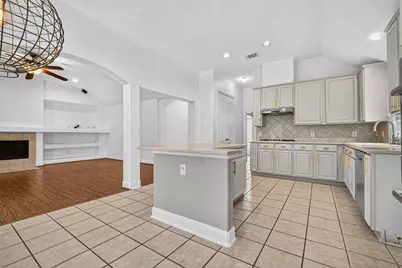 2908 Misty Wind Court, League City, TX 77573 - Photo 16