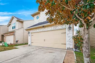 11021 Panther Ct, Houston, TX 77099 - Photo 2