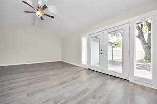 11618 Hillcroft Ave, Houston, TX 77035 - Photo 6