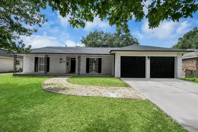 11618 Hillcroft Avenue, Houston, TX 77035 - Photo 1