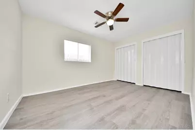 11618 Hillcroft Avenue, Houston, TX 77035 - Photo 18