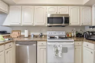 3131 Southwest Fwy, Houston, TX 77098 - Photo 6