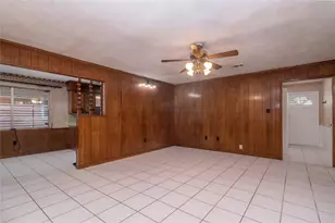 3705 Tompkins Dr, Baytown, TX 77521 - Photo 18