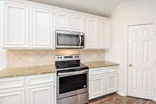 4826 Lawson Lake Ln, Richmond, TX 77407 - Photo 10