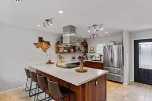 735 Worthshire St, Houston, TX 77008 - Photo 8