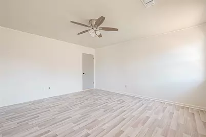 1015 Sugar Lakes Drive, Sugar Land, TX 77478 - Photo 30