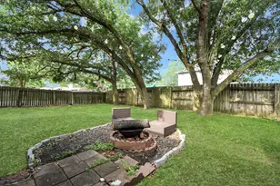 3925 Springcrest Ct, Pearland, TX 77584 - Photo 38