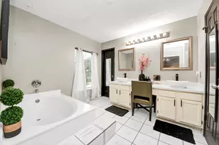 3925 Springcrest Ct, Pearland, TX 77584 - Photo 22