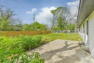 209 Leago St, Houston, TX 77022 - Photo 20