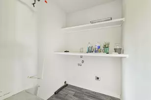 209 Leago St, Houston, TX 77022 - Photo 10