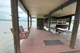 11391 Lakeshore Dr, Thornton, TX 76687 - Photo 4