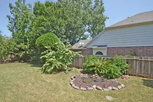 523 Crestridge Dr, Sugar Land, TX 77479 - Photo 32