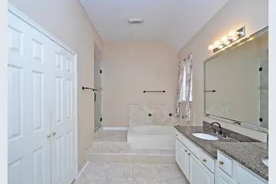 523 Crestridge Drive, Sugar Land, TX 77479 - Photo 20