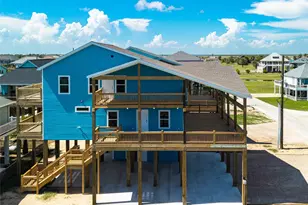877 Alberdie Dr, Crystal Beach, TX 77650 - Photo 44