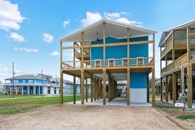 877 Alberdie Drive, Crystal Beach, TX 77650 - Photo 2