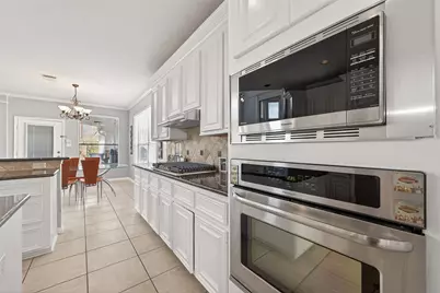 5911 Canyon Brook Court, Sugar Land, TX 77479 - Photo 20