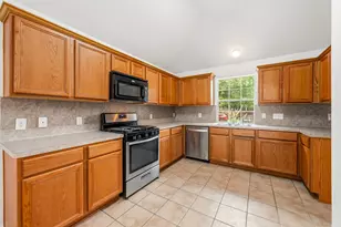 4908 Summer Rain Dr, Conroe, TX 77303 - Photo 4