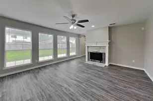 438 Pinewood Ridge Dr, Spring, TX 77386 - Photo 2