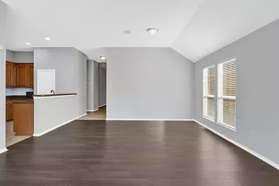 12934 Palm Leaf Court, Houston, TX 77044 - Photo 8