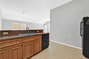 12934 Palm Leaf Ct, Houston, TX 77044 - Photo 12