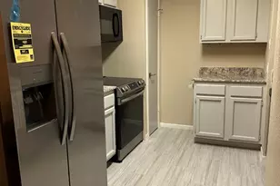 8100 Cambridge St, Houston, TX 77054 - Photo 4