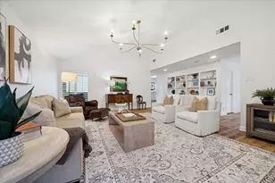 10106 Cedar Creek Dr, Houston, TX 77042 - Photo 18