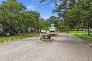 1723 Enterprise Ave, League City, TX 77573 - Photo 34