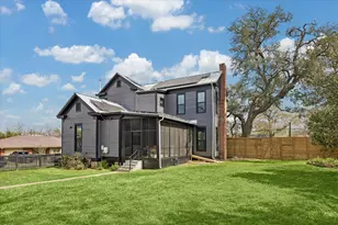 602 S Market St, Brenham, TX 77833 - Photo 32