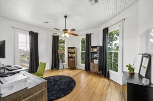 602 S Market St, Brenham, TX 77833 - Photo 22