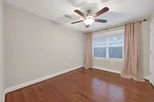 5323 Briarbend Dr, Houston, TX 77096 - Photo 14