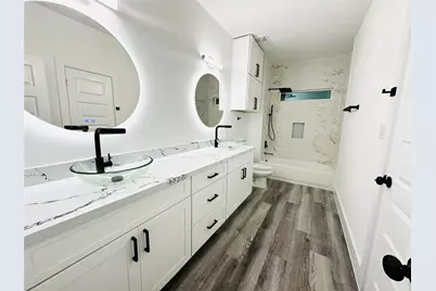 610 E 41st Street #B, Houston, TX 77022 - Photo 14