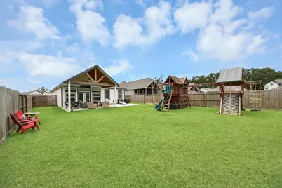 111 Alder Loop, Anahuac, TX 77514 - Photo 28