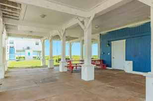 23115 Gulf Dr, Galveston, TX 77554 - Photo 12