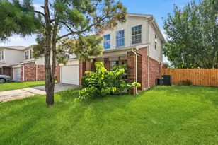 2506 Knoll Shadows Ln, Katy, TX 77449 - Photo 2
