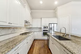 4142 Woodwind Ln, Houston, TX 77025 - Photo 16