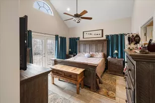 755 Mallard St, Hemphill, TX 75948 - Photo 14