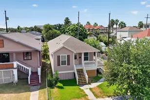 919 Postoffice, Galveston, TX 77550 - Photo 34
