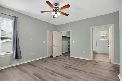 919 Postoffice, Galveston, TX 77550 - Photo 28