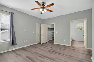 919 Postoffice, Galveston, TX 77550 - Photo 28