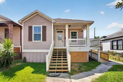 919 Postoffice, Galveston, TX 77550 - Photo 1