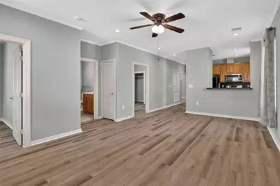 919 Postoffice, Galveston, TX 77550 - Photo 6