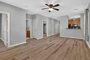 919 Postoffice, Galveston, TX 77550 - Photo 6