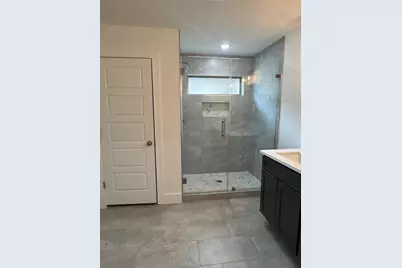 13194 Lake Conroe Bay Road, Willis, TX 77318 - Photo 4