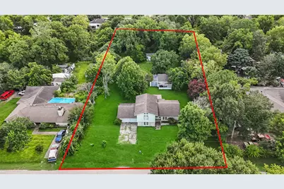 13922 Ambrose Street, Houston, TX 77045 - Photo 2