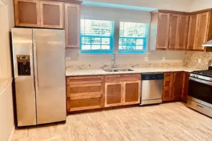 5144 Pease St, Houston, TX 77023 - Photo 16