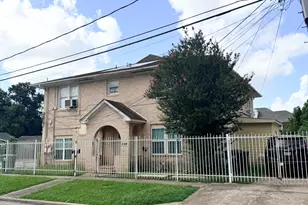5144 Pease St, Houston, TX 77023 - Photo 8